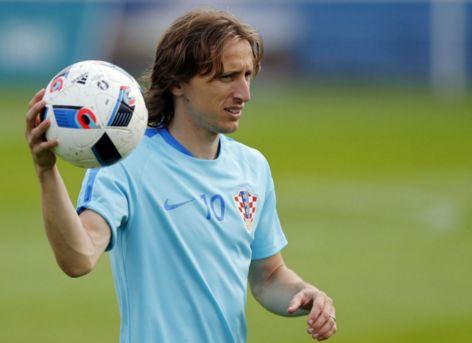 湖人双核不稳 艾顿态度遭质疑